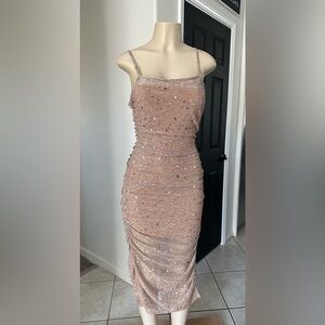 Bebe size Medium midi Dress